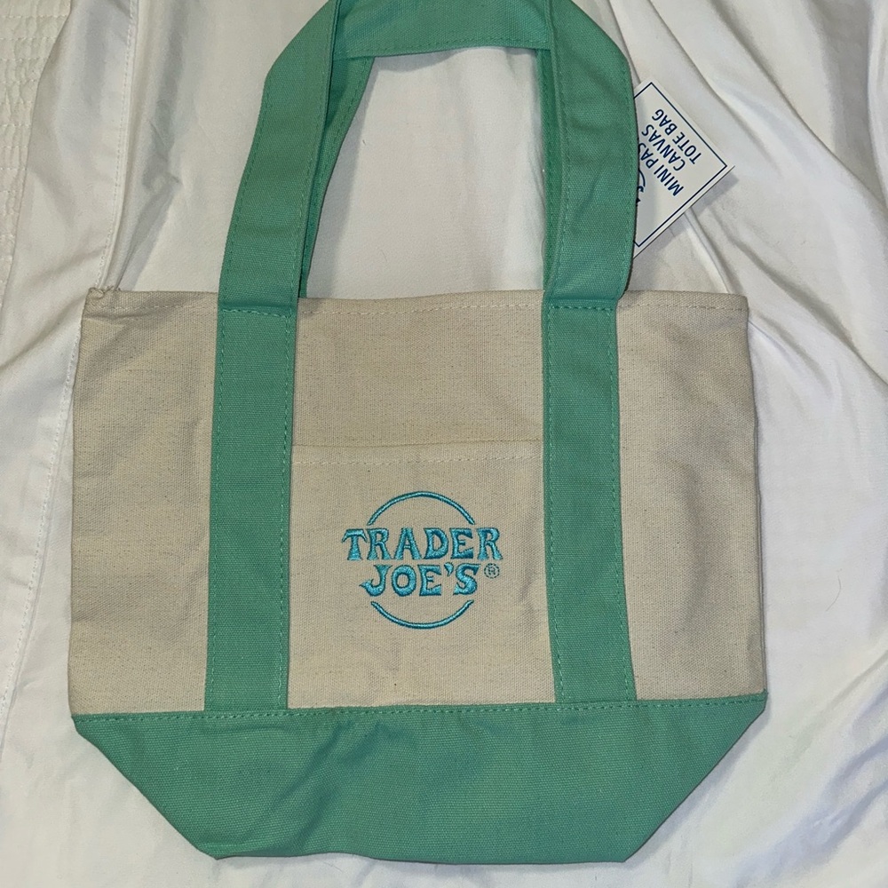 Green and Cream Tote Bag